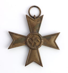 WWII GERMAN THIRD REICH WAR MERIT CROSS