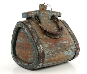 LARGE REVOLUTIONARY WAR CANTEEN WITH BLUE PAINT