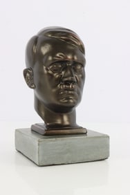 WWII GERMAN THIRD REICH DESK ADOLF HITLER BUST