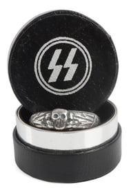 WWII GERMAN THIRD REICH SS-EHRENRING & CASE