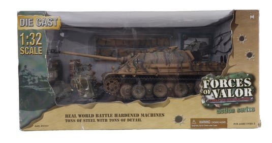 FORCES OF VALOR COMBAT MACHINE DIE CAST MODEL