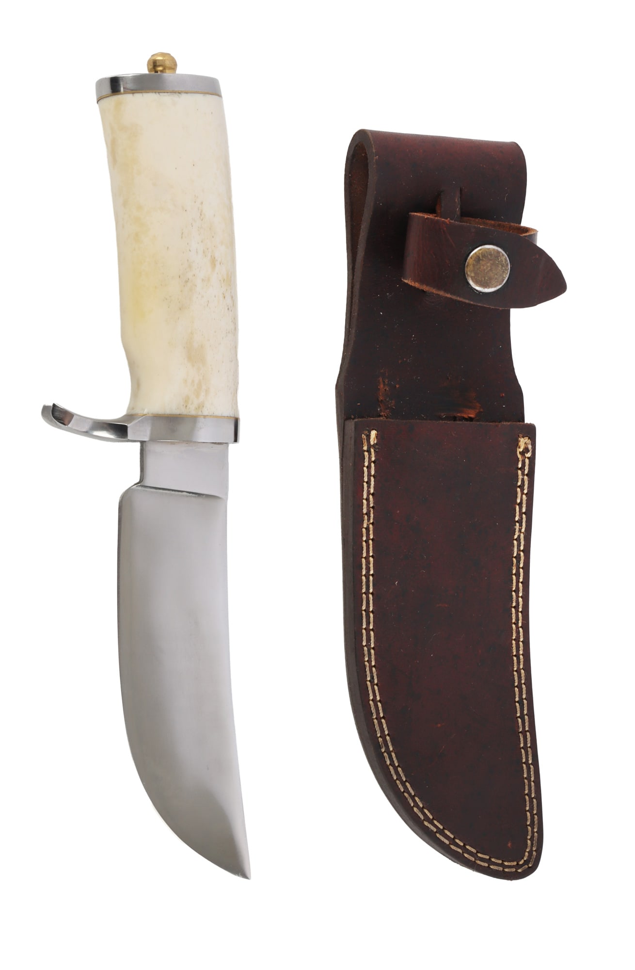 SKINNER KNIFE BELONGING TO TEXAS RANGER JACK DEAN: A custom, unmarked skinner knife from the estate of Texas Ranger (Captain of Company D) and Texas Hall of Fame member Jack O'Day Dean. 5.5 inch blade with bone handle. Very good, original condition.
