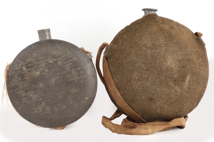1 CONFEDERATE & 1 UNION CIVIL WAR CANTEEN LOT
