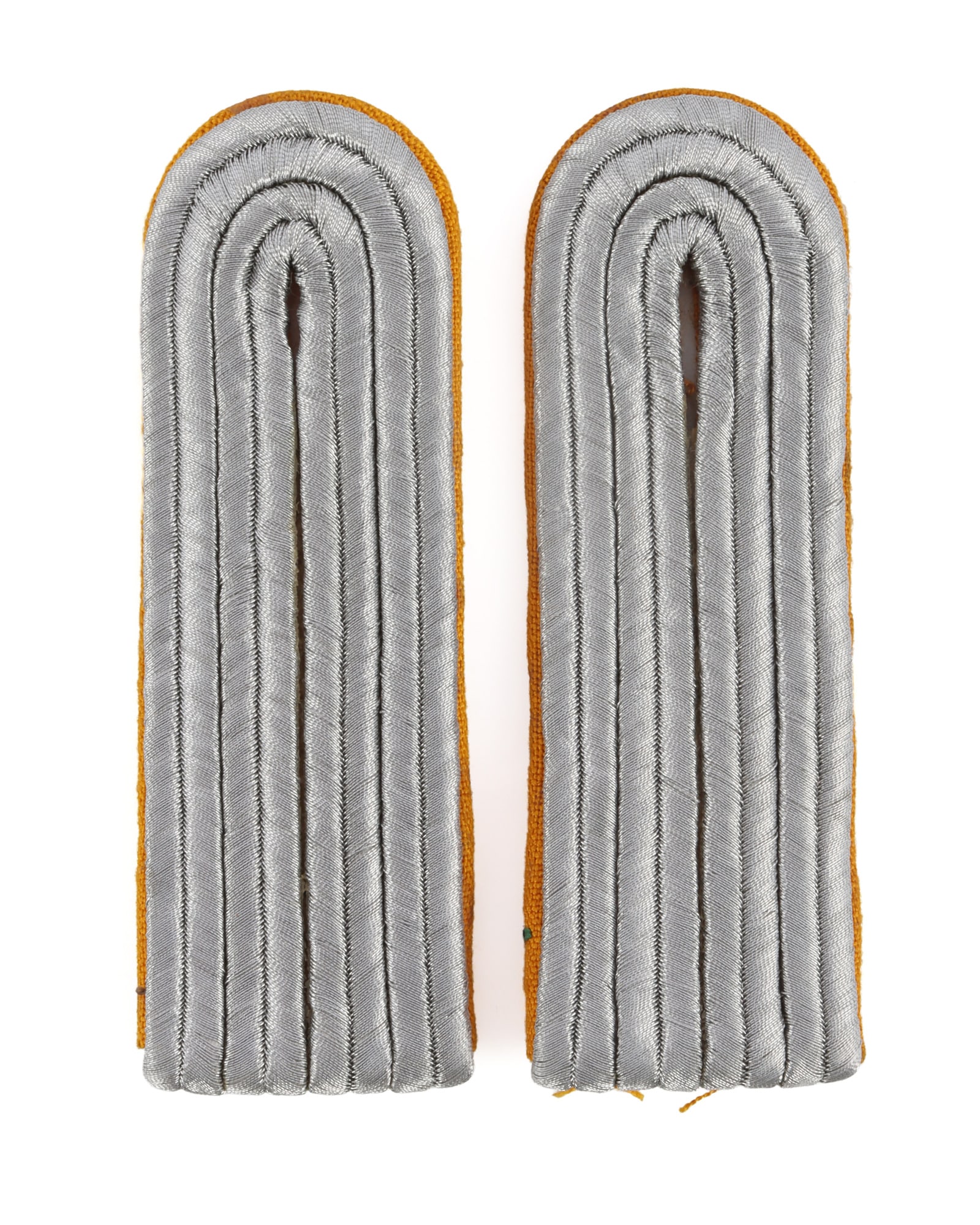 WWII GERMAN LUFTWAFFE FLIGHT LIEUTENANT BOARDS: Luftwaffe shoulder boards. Yellow backing with silver bullion wire. Non-fluorescing. They measure 4 inches.