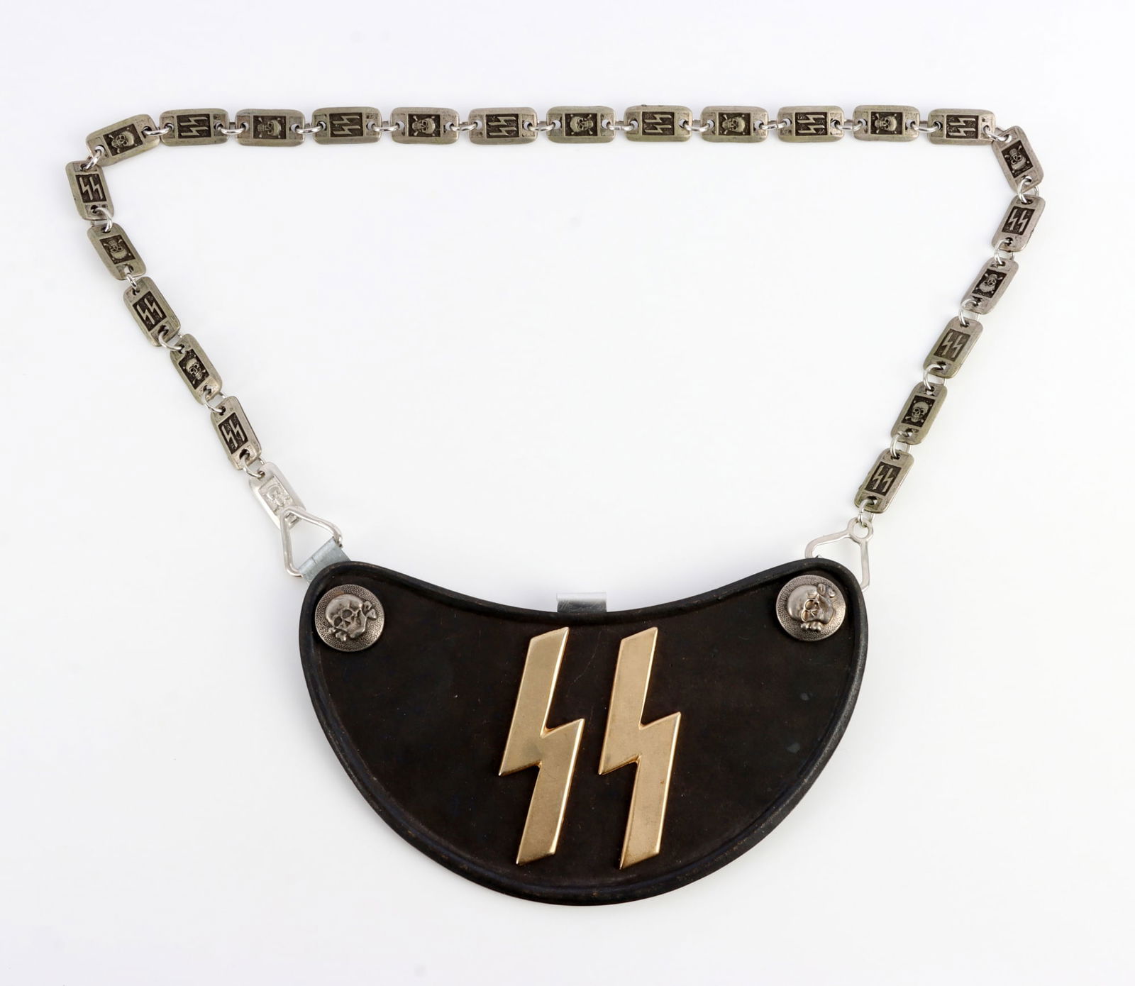 WWII GERMAN THIRD REICH WAFFEN SS GORGET AND CHAIN: WWII German Third Reich Waffen SS gorget with 24-inch embossed neck chain. Gorget measures 6.5 x 3.5 inches. Buttons marked on reverse "RZM 155/38" with Assmann stamp. Black felt backing. Very good co