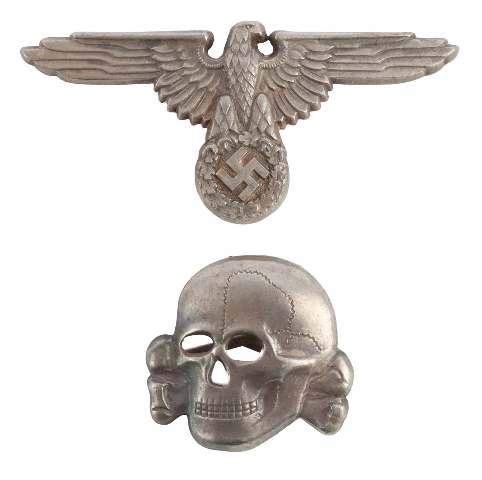 WWII GERMAN REICH SS VISOR PIN SET: Silvered nickel construction. M1/24 matching mark. Very good condition. This lot has a reserve.