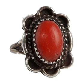 NATIVE AMERICAN NAVAJO SILVER RING WITH RED CORAL