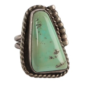 NATIVE AMERICAN NAVAJO SILVER RING WITH TURQUOISE