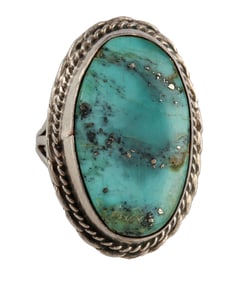 NATIVE AMERICAN NAVAJO SILVER RING WITH TURQUOISE