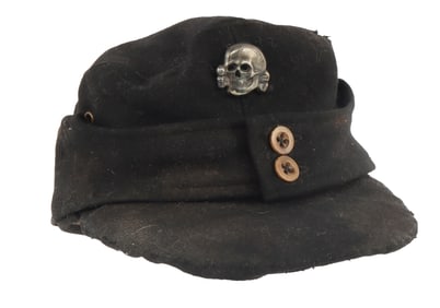 WWII GERMAN SS PANZER M43 FIELD CAP WITH TOTENKOPF