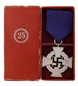 WWII GERMAN FAITHFUL SERVICE MEDAL 25 YEARS IN BOX