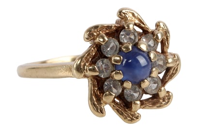 10KT GOLD STARBURST DIAMOND STAR SAPPHIRE RING