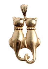 14K YELLOW GOLD TWO CAT PENDANT