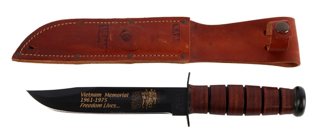 KABAR USMC VIETNAM MEMORIAL COMMEMORATIVE KNIFE