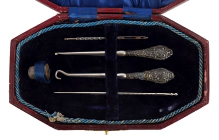 WWII GERMAN THIRD REICH EVA BRAUN SEWING KIT