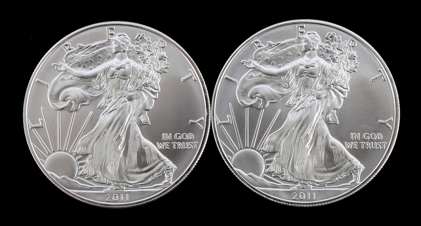 US .999 1 OZT SILVER EAGLES 2011 BU: Brilliant uncirculated. This lot reserved at melt.