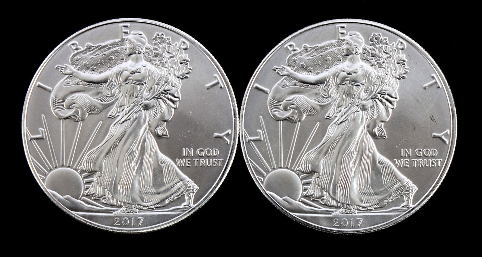 US .999 1 OZT SILVER EAGLES 2017 BU: Brilliant uncirculated. This lot reserved at melt.