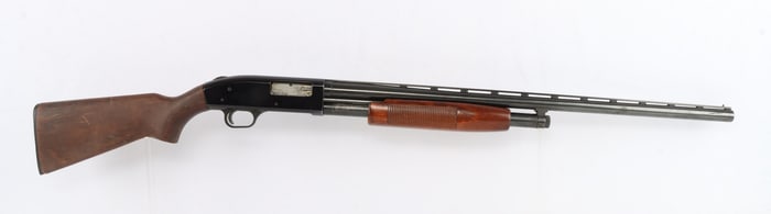 MOSSBERG 500AT 12 GAUGE PUMP ACTION SHOTGUN