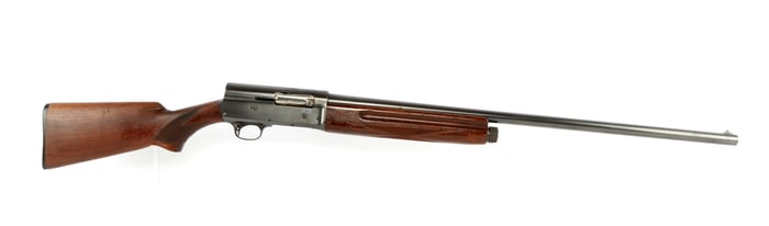 SAVAGE 720 SPRINGFIELD AUTOMATIC 12 GAUGE SHOTGUN