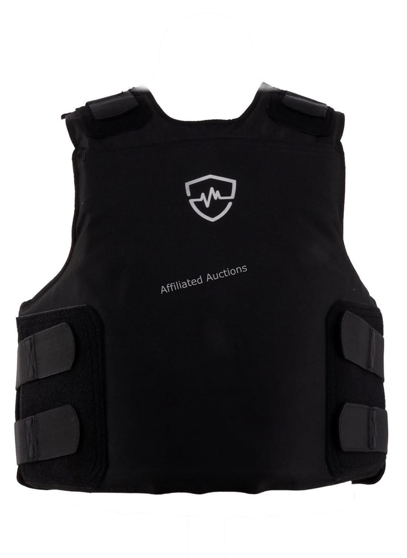 SAFE LIFE DEFENSE LEVEL IIIA+ BODY ARMOR SIZE XL: New, never used Safe Life Defense Concealable Enhanced Multi-Threat Vest. Includes front & back NIJ Level IIIA+ ballistic panels with Level I stab/strike protection. Size XL. MPN: SLD-PLUS-B-XL. No in