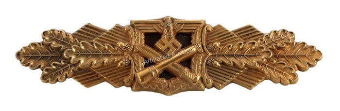 WWII GERMAN CLOSE COMBAT CLASP IN GOLD