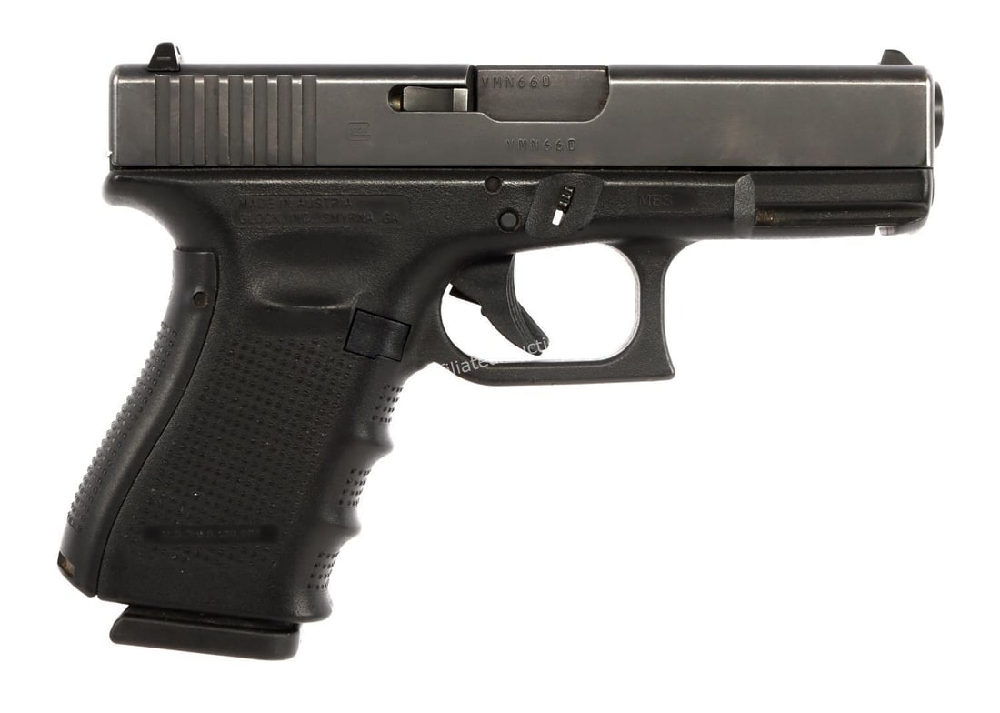 GLOCK 23 GEN 4 .40 S&W SEMI AUTO PISTOL W/ HOLSTER: Glock 23 Gen 4 semi-automatic pistol. Includes two (2) magazine and DeSantis Gunhide B6 RH IWB black leather holster. FFL required for transfer. No international shipping. Know your state's firearm la