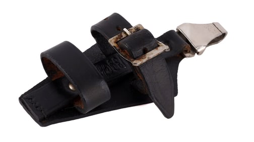 WWII GERMAN SS DAGGER VERTICAL HANGER