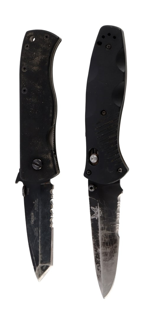 BENCHMADE 580 OSBORNE & EMERSON CQC-7BW KNIFE LOT: Lot of two (2) folding knives. Includes Benchmade 580 Osborne and Emerson CQC-7BW. Used, good condition.