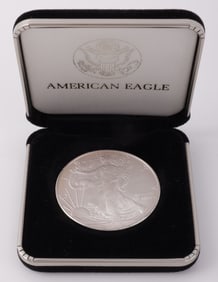 US .999 FINE SILVER EAGLE WALKING LIBERTY BU
