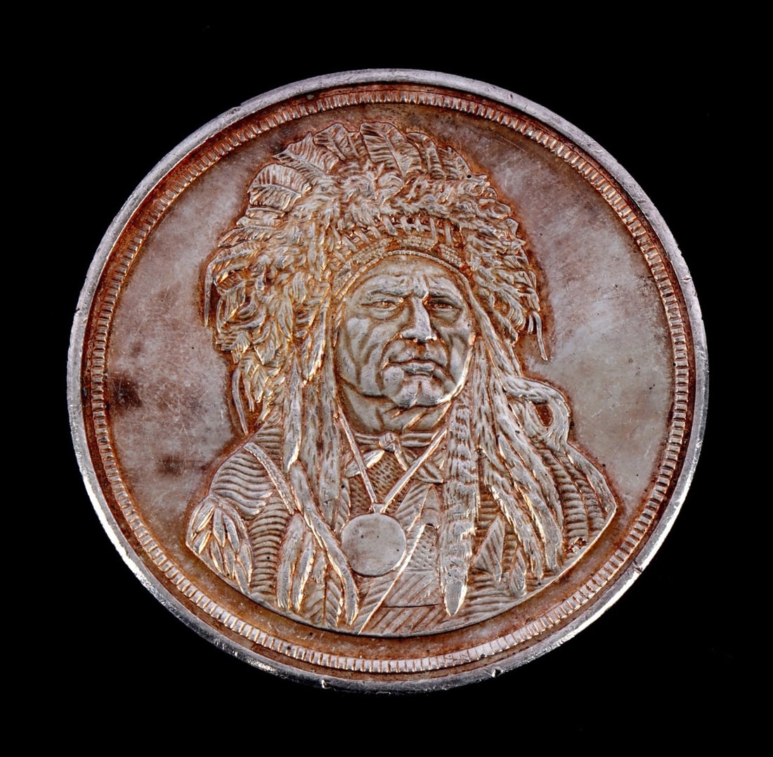 FIVE OUNCE RUNNING ANTELOPE SILVER BULLION (1 of 2)