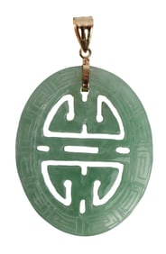 CHINESE JADEITE PENDANT WITH 14KT GOLD