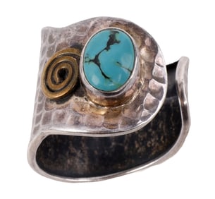 NAVAJO .925 SILVER RING WITH BEAUTY TURQUOISE
