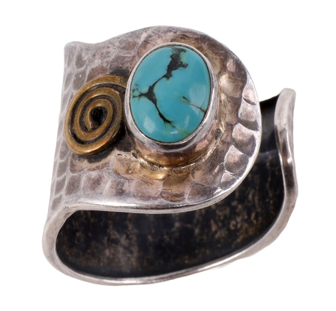 NAVAJO .925 SILVER RING WITH BEAUTY TURQUOISE (1 of 7)