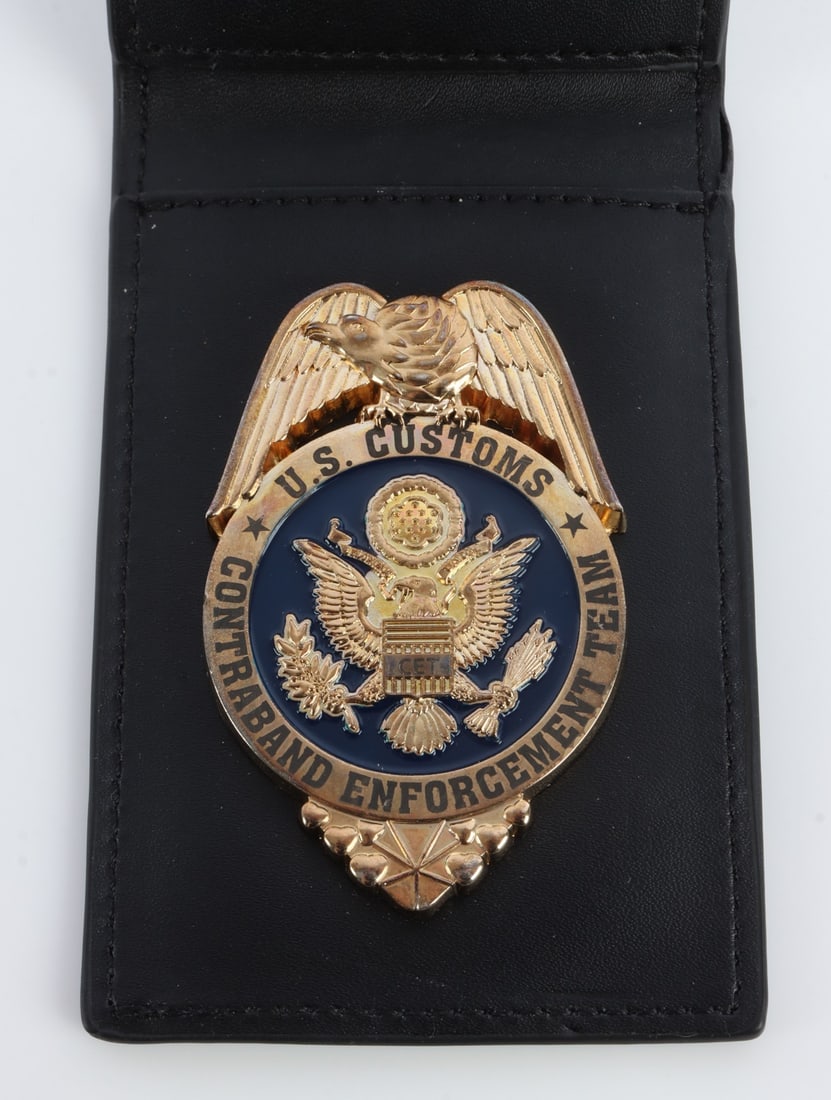 US CUSTOMS CET OBSOLETE BADGE 1990 (1 of 4)