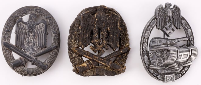 LOT OF 3 WWII GERMAN BADGES 100 GENERAL ASSAULT
