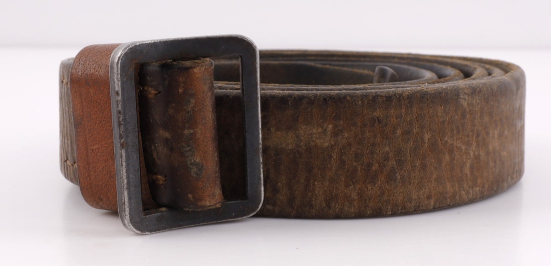 WWII GERMAN MAUSER K98 LEATHER RIFLE SLING (1 of 4)