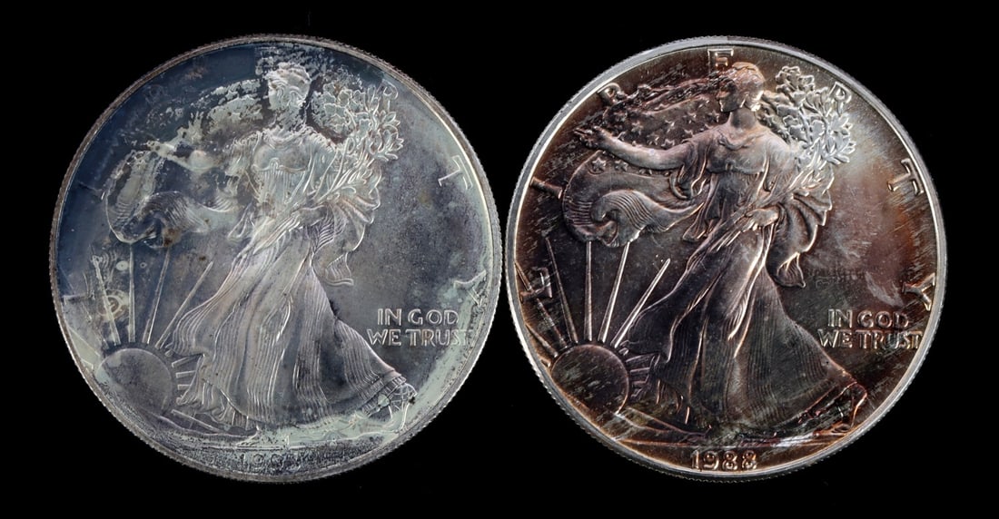 2 ONE OUNCE US SILVER AMERICAN EAGLES (1 of 2)