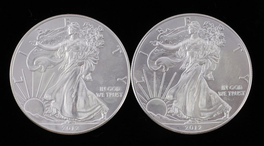 2 ONE TROY OUNCE .999 SILVER EAGLE 2012 2015: Brilliant Uncirculated. This lot has a reserve.