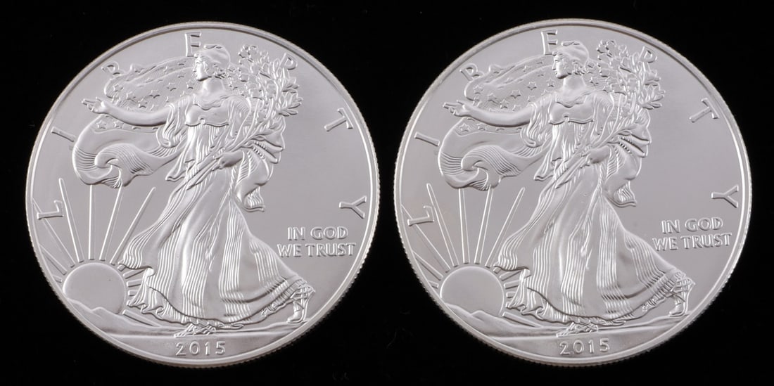 2 ONE TROY OUNCE .999 SILVER EAGLE 2015: Brilliant Uncirculated. This lot has a reserve.