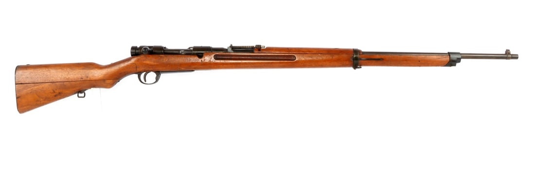 ARISAKA TYPE 38 INTACT MUM 6.5MM BOLT RIFLE: Complete Imperial Japanese Arisaka Type 38 bolt-action rifle. Barrel length 31.4 inches. Intact chrysanthemum. Bolt and receiver serials non-matching. No cleaning rod. FFL or C&R required for transfer