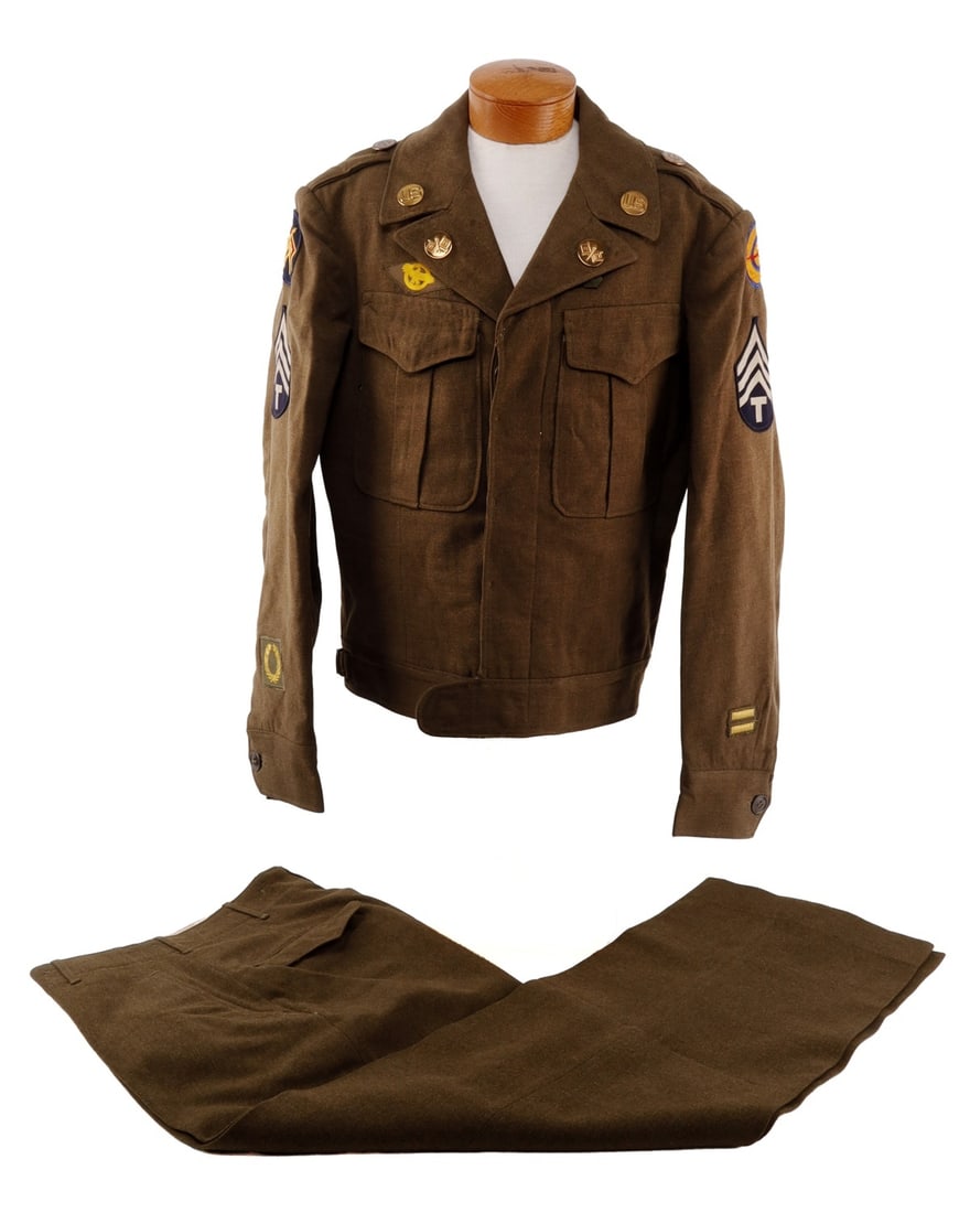 WWII US ARMY SIGNAL CORPS NAMED SERVICE UNIFORM: Signal Corps wool Ike jacket, size 34R, and wool trousers, size 28X29. Jacket personalized "Kuzemk." Fine condition. Occasional mothing.