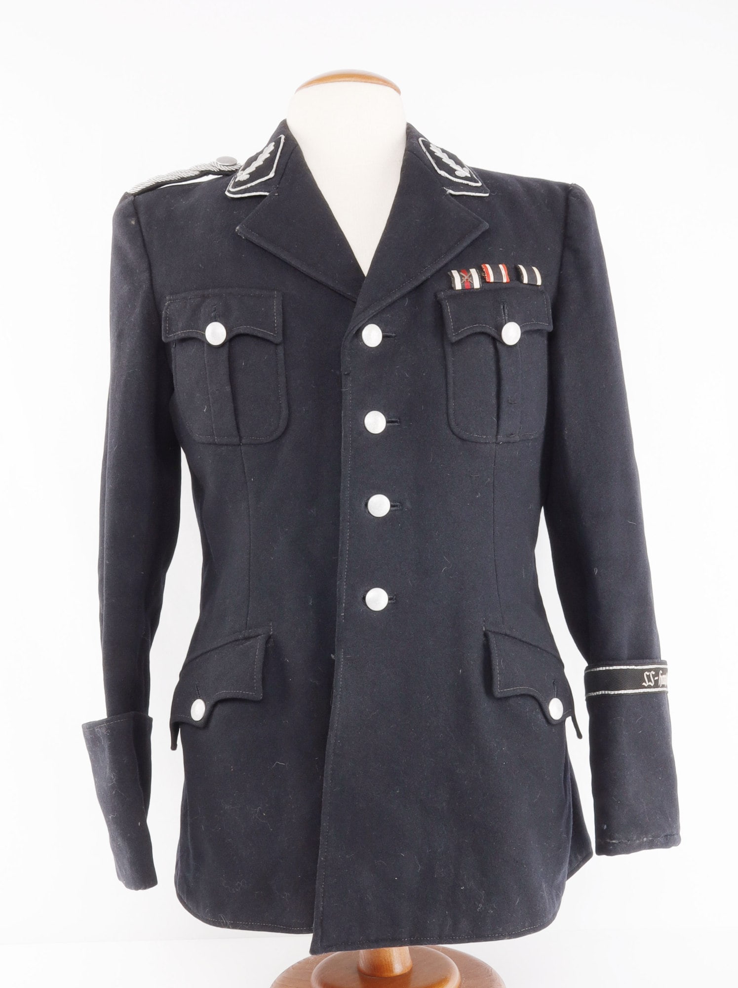ALLGEMEINE SS STANDARTENFUHRER TUNIC WWII GERMAN (1 of 10)