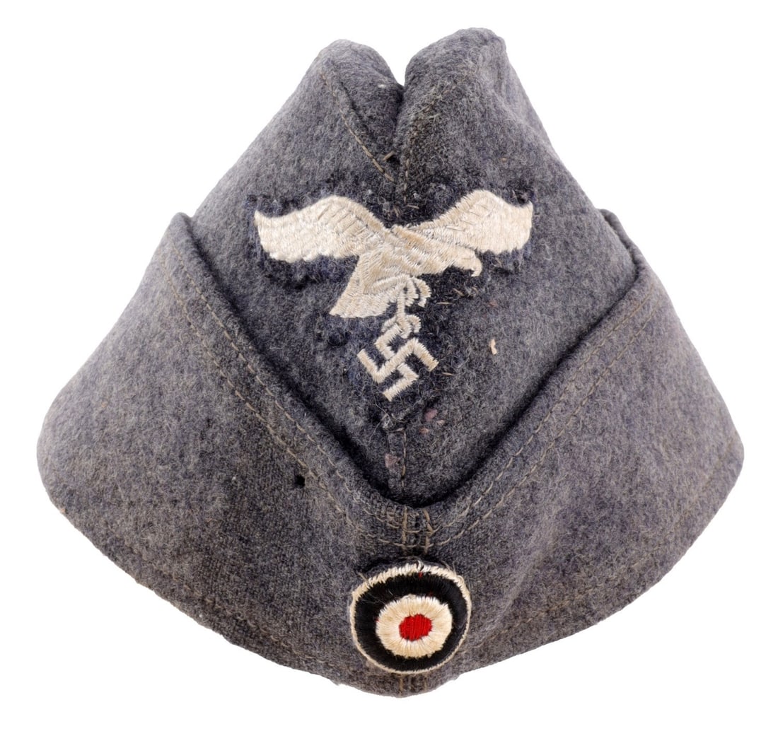 WWII GERMAN LUFTWAFFE EM/NCO SIDE CAP SCHIFFCHEN (1 of 6)