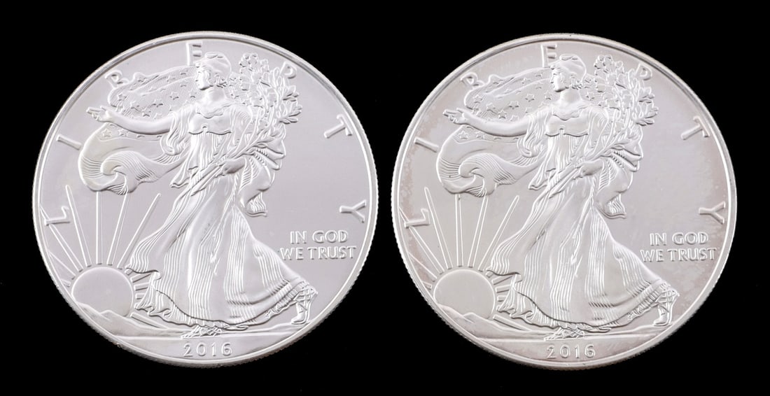 2 ONE OUNCE US SILVER AMERICAN EAGLES (1 of 2)