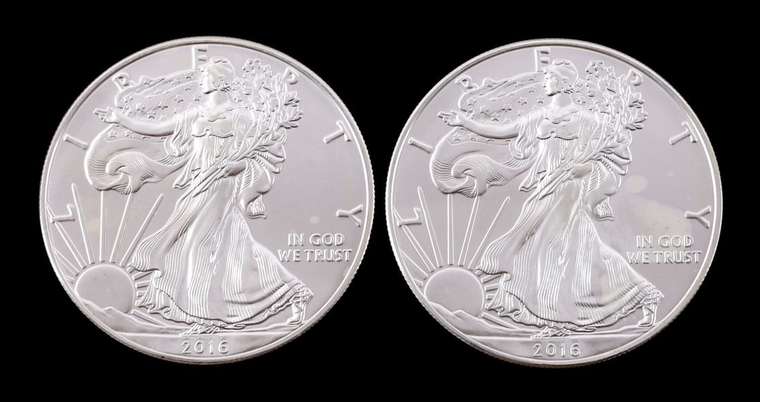 2 ONE OUNCE US SILVER AMERICAN EAGLES (1 of 2)