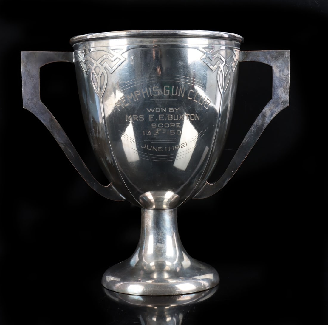 SILVER PLATE TROPHY FOR THE MEMPHIS GUN CLUB (1 of 10)