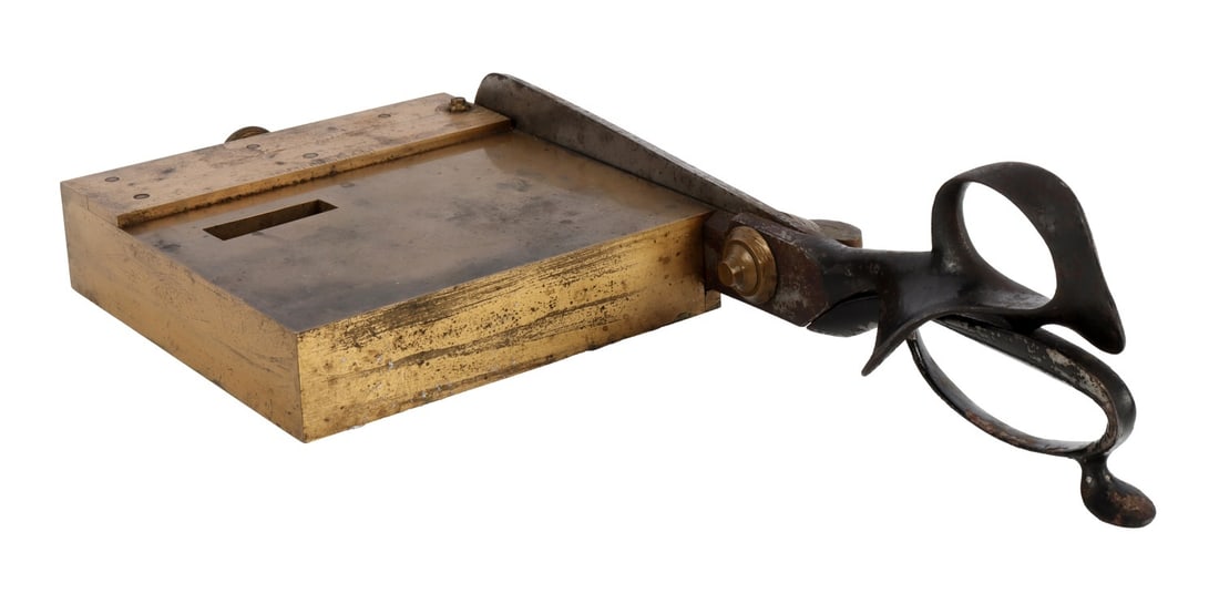 CARD TRIMMER CUTTER 19TH CENTURY BRASS (1 of 7)