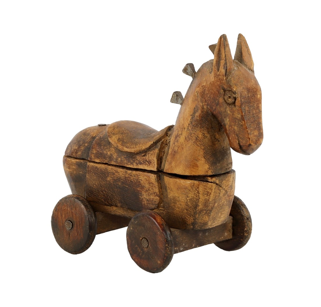WOODEN TROJAN HORSE TRINKET BOX (1 of 8)