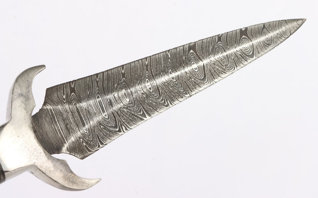 DAMASCUS PATTERN FIGHTING DAGGER - 4