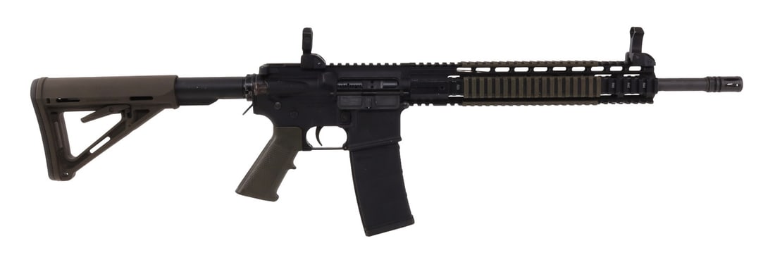 DIAMONDBACK DB-15 5.56 QUAD RAIL AR-15 RIFLE (1 of 10)